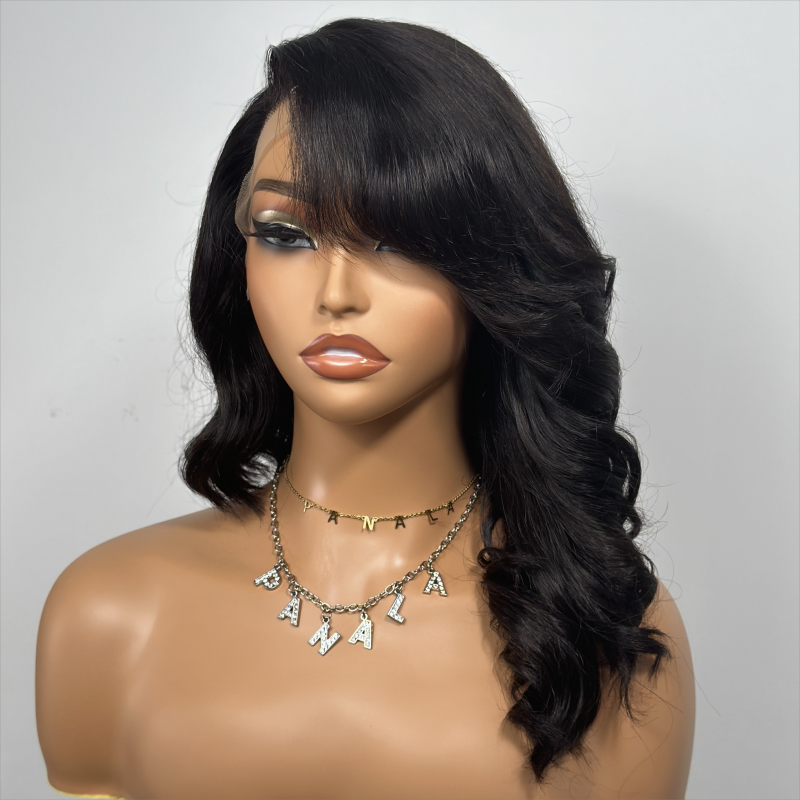 Bomb Right Side Part Wavy Bob Wig With Side-Swept Bangs - 2